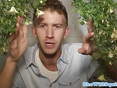 マジックと食べるチキン 女性 向 アダルト 動画