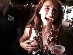 二つのハゲなめる エロ 動画 女の子 用