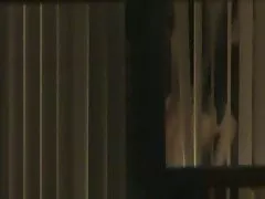 女性はサウナでセックスblowjobを共有 女性 が 見る エロ ビデオ