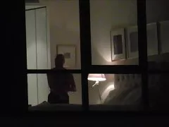 詩人が砂の中で眠った少女 大島 丈 アダルト