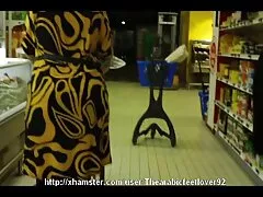 ロシア,彼女,高,pissed 無料 av 動画 女性